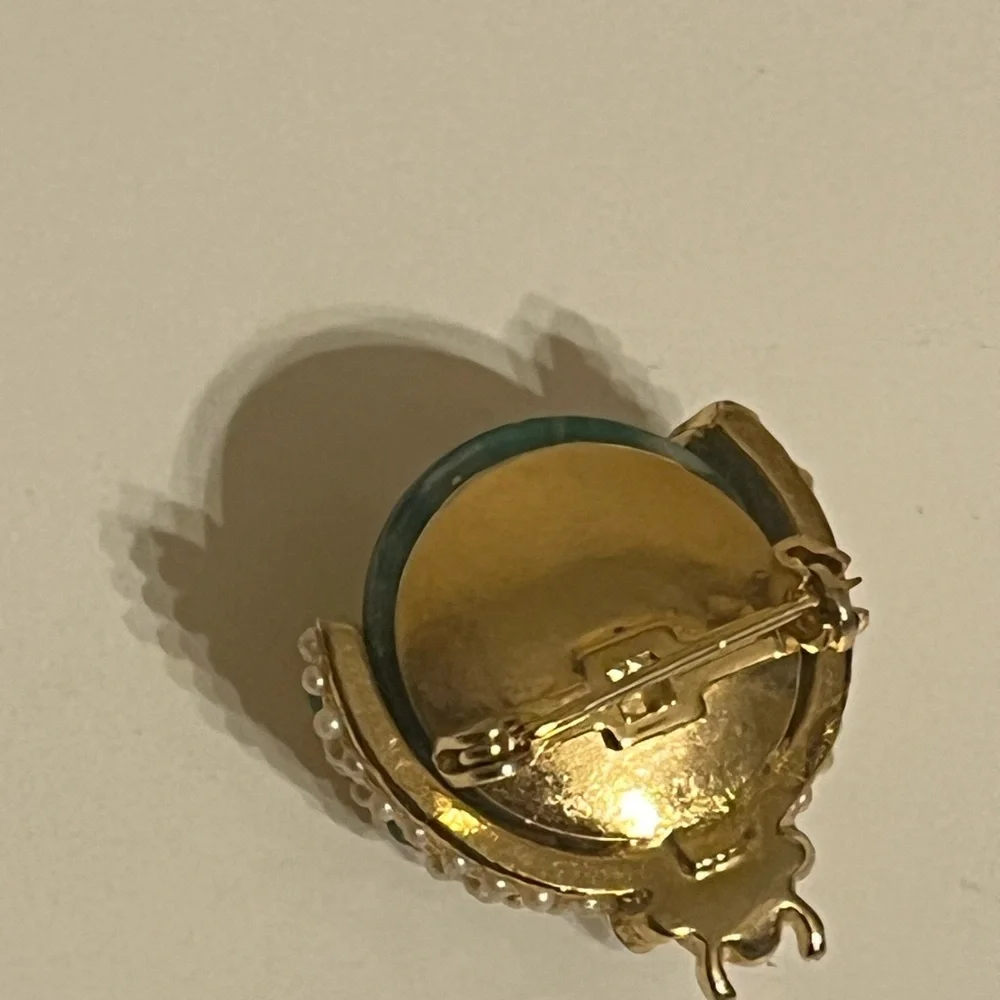 Beetle Bug Goldtone Stick Pin Brooch - Picture 5 of 9